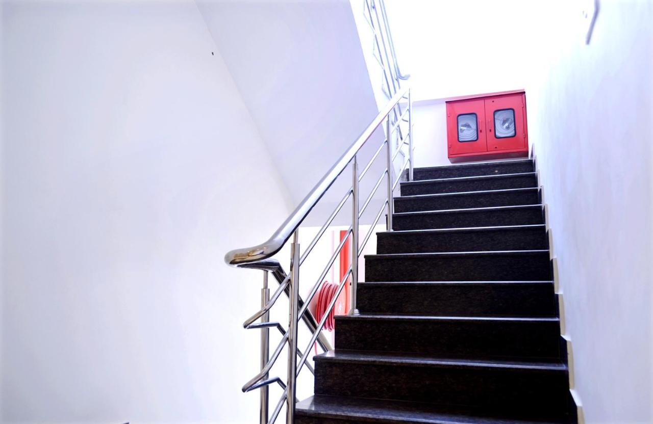 Tr Residency Hotel Pondicherry Bagian luar foto